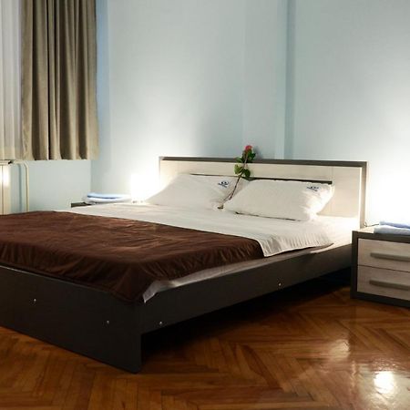 Hotel Mk, Plavi Restoran, לוזניצה מראה חיצוני תמונה